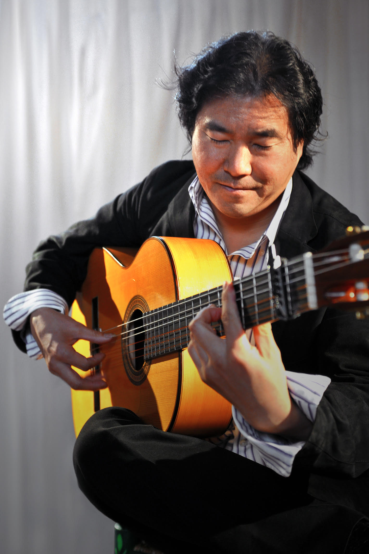 片桐勝彦フラメンコギター教室